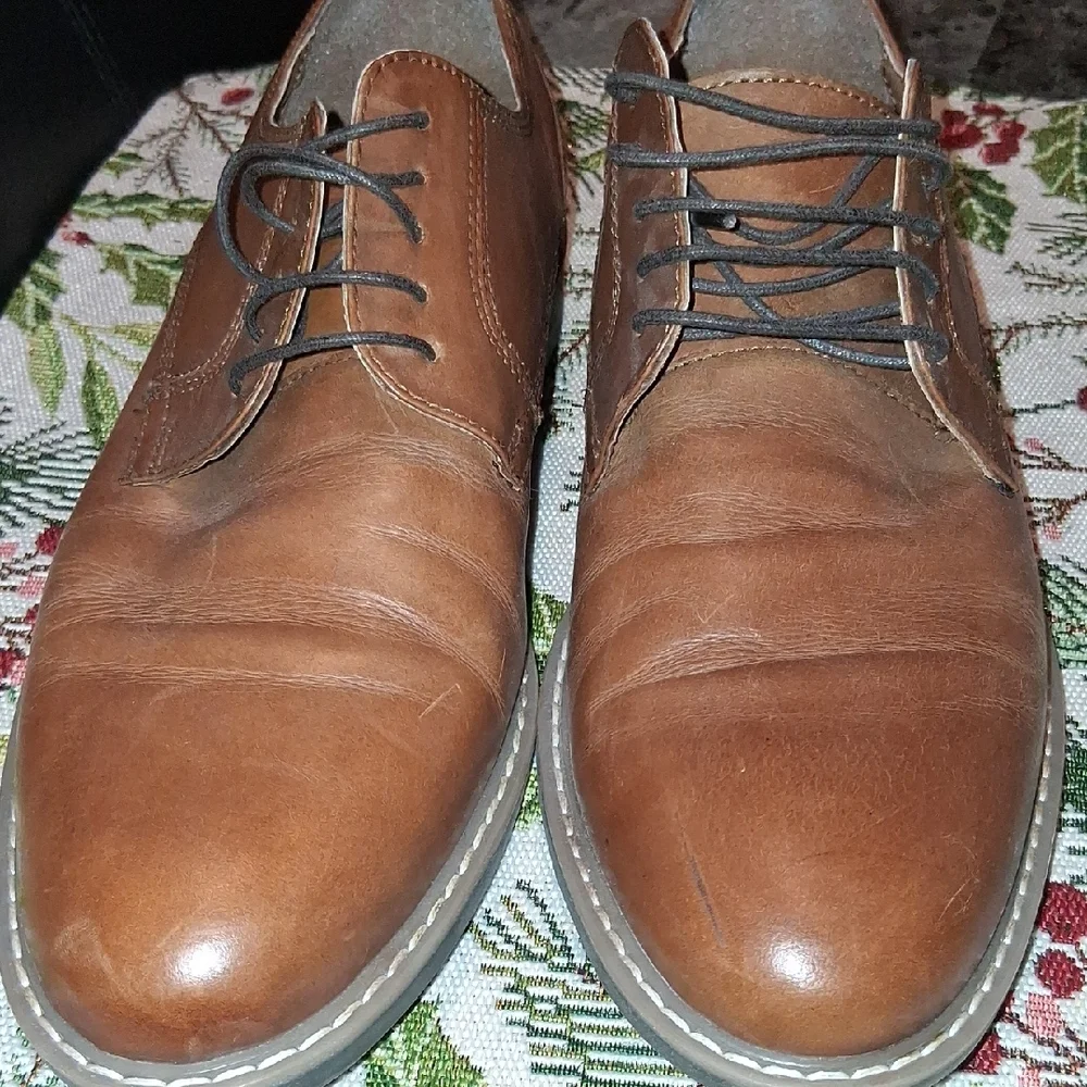 Steve Madden Men's Tan Leather Oxfords